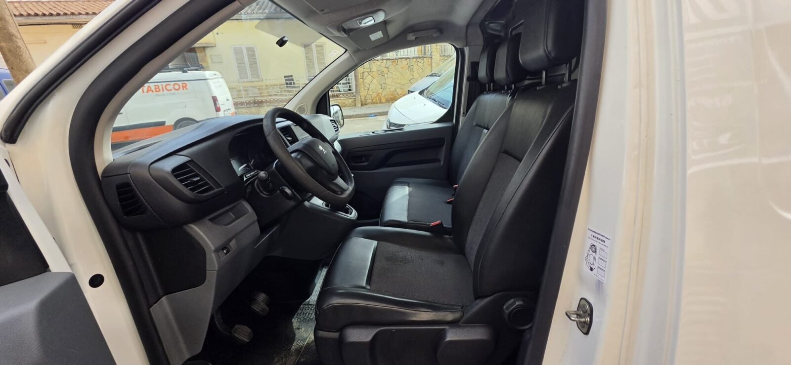 PEUGEOT EXPERT 1.5 BLUEHDI 100 S&S STANDAR