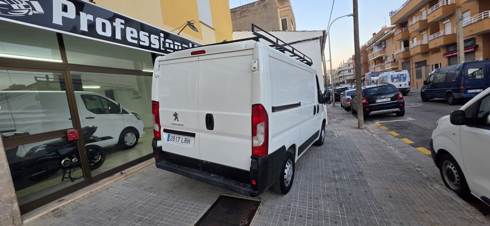 PEUGEOT Boxer BOXER 2.2 BHDI 88KW L1H1 330