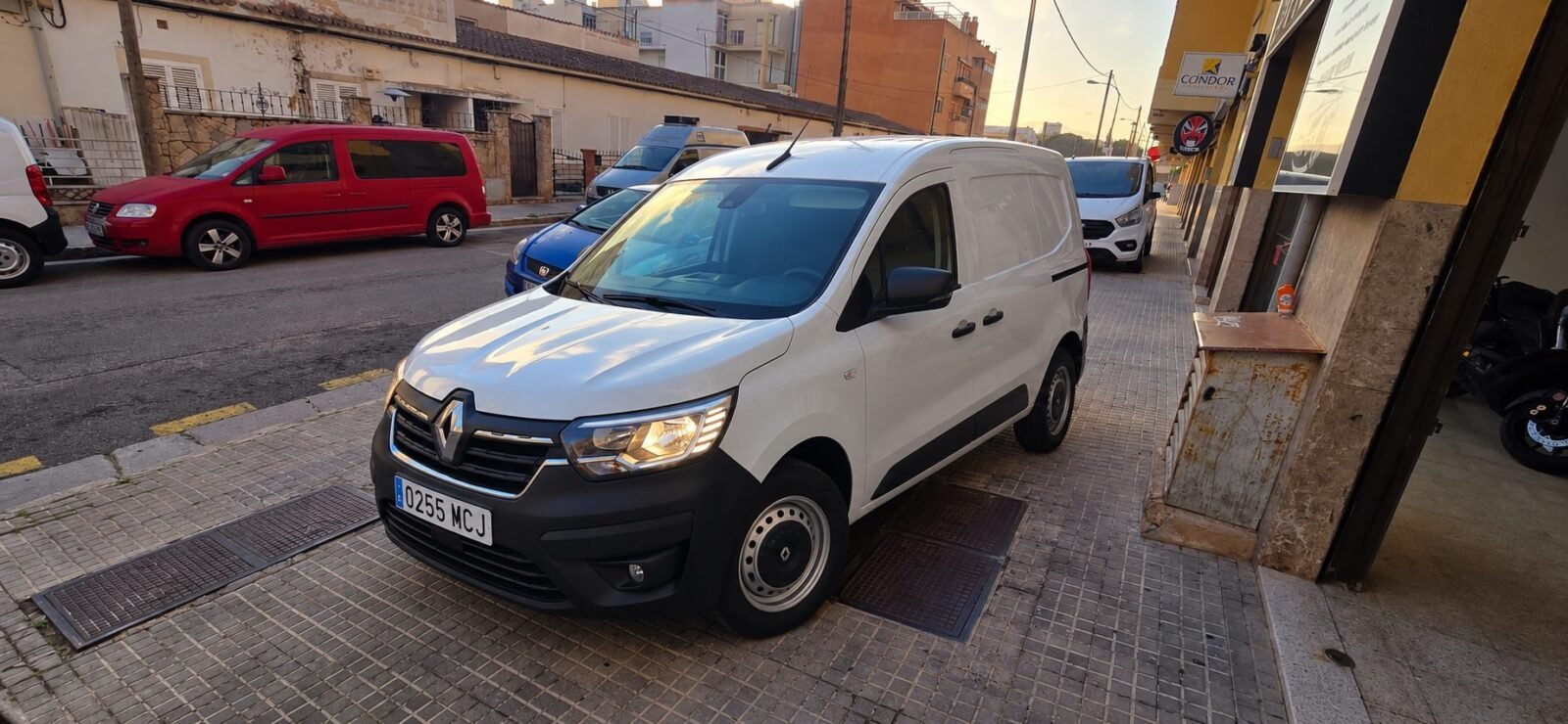 RENAULT EXPRESS 1.5 DCI BLUE 95 CONFORT